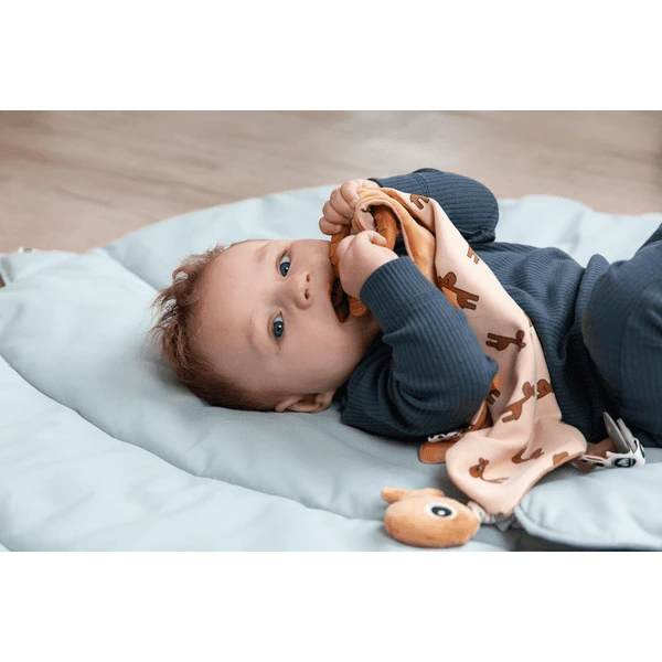 Done By Deer ™ Knuffeldoekje Met Bijtring Raffi, Mosterdgeel 5 Done By Deer ™ Knuffeldoekje Met Bijtring Raffi, Mosterdgeel - Afbeelding 5