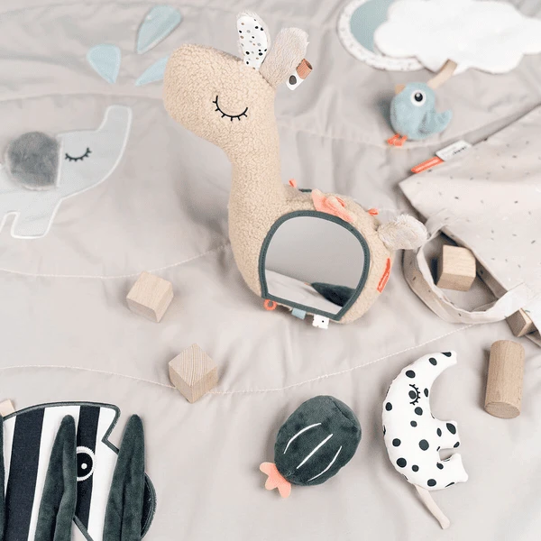 Done By Deer ™ Vloerspeelspiegel Lalee Sand 2 Done By Deer ™ Vloerspeelspiegel Lalee Sand - Afbeelding 2