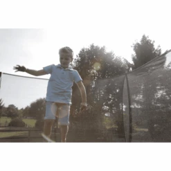 EXIT TOYS EXIT Silhouette Inground Trampoline ø244cm Met Veiligheidsnet - Groen 7 EXIT TOYS EXIT Silhouette Inground Trampoline ø244cm Met Veiligheidsnet - Groen -Kinderspeelgoed exit silhouette inground trampoline o244cm met veiligheidsnet groen a251724 2