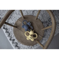 Filibabba Bijtring Felix The Fly Natuurlijk Rubber - Muddly Blue 9 Filibabba Bijtring Felix The Fly Natuurlijk Rubber - Muddly Blue -Kinderspeelgoed filibabba bijtring felix the fly natuurlijk rubber muddly blue a333556 4