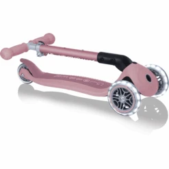 GLOBBER Opvouwbaar Junior Scoot Er Light S Eco, Berry -Kinderspeelgoed globber opvouwbaar junior scoot er light s eco berry a402354 3