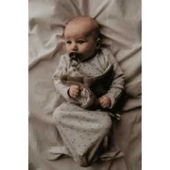 Snoozebaby ORGANIC Comfort Toy - Sweet Dream Ing, Warm Bruin 8 Snoozebaby ORGANIC Comfort Toy - Sweet Dream Ing, Warm Bruin -Kinderspeelgoed snoozebaby organic comfort toy sweet dream ing warm bruin a352000 3