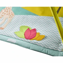 VULLI Sophie La Girafe® Tent Activity Tipi 9 VULLI Sophie La Girafe® Tent Activity Tipi -Kinderspeelgoed vulli sophie la girafe tent activity tipi a329553 4